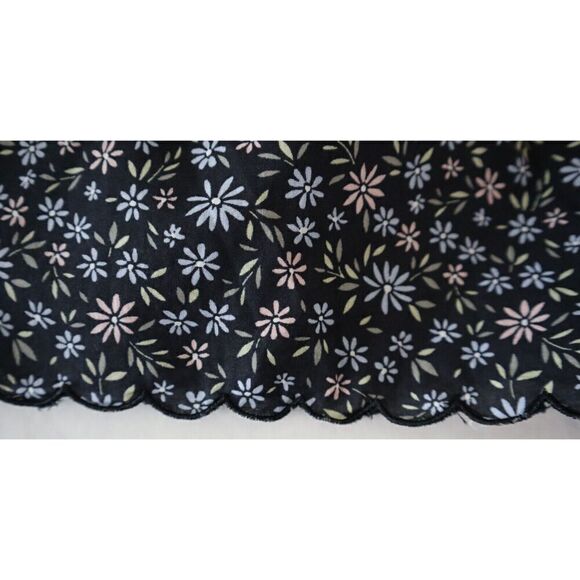 P.J. Salvage Women's Sz XS Black Floral Print Scalloped Hem Lounge Pajama Shorts - Picture 4 of 8
